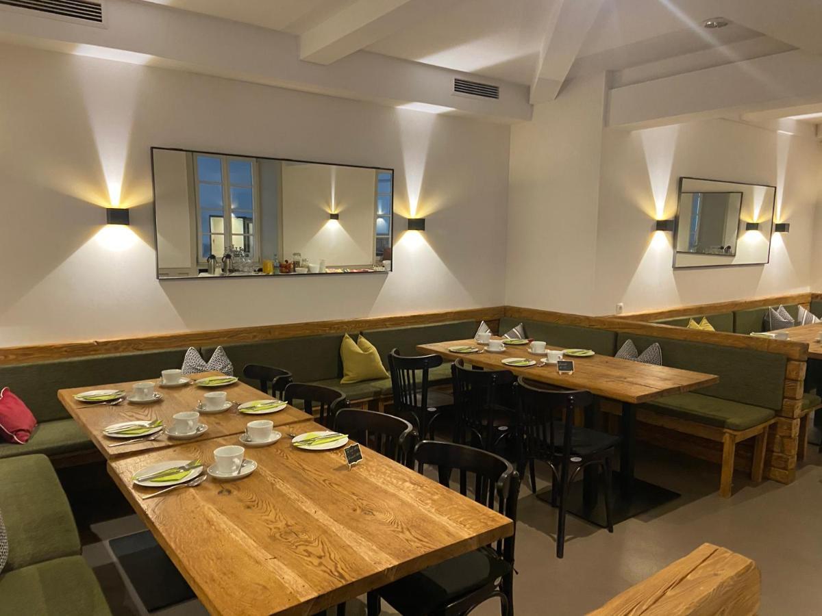 Hotel Restaurant Goldenes Ross Gollheim Εξωτερικό φωτογραφία